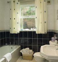 The Gantocks, a Visit Scotland 5 star B&B, is spectacularly situated overlooking Loch Linnhe and the Ardgour hills. A Panorama bathed in ever c...
