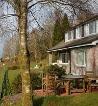 Minaig bed and breakfast offers a warm welcome and a comfortable room for your stay in Fort William. Our family home is a 15 minute stroll to the t...