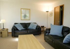 This attractive holiday cottage is located one mile from Banavie and about 5 miles from Fort William town centre (10 minutes by car), The Moorings ...