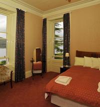 Dalchreggan House is a grand Victorian villa with large, spacious bedrooms close to Fort William's town centre. This traditional bed and breakfast ...