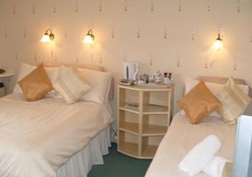 Taransay Bed and Breakfast is a quality, friendly B&B, rated 4 star by Visit Scotland. Our rooms consist of 2 singles (1 private bathroom 1 en-...