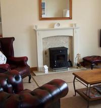 Luxury lochside holiday home just 30 metres from the shore of Loch Linnhe and set in its own ten acres of croft ground, the property has been compl...