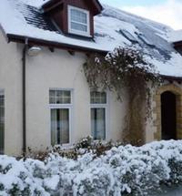 Fabulous 5 Star luxury detached self catering properties nestled on the edge of loch leven with wonderful views over the lochs to the mamore hills ...