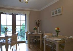 Situated in an exclusive and peaceful residential area of Fort Wililam, Burntree House is the ideal base for your holiday in the Highlands. Nestlin...