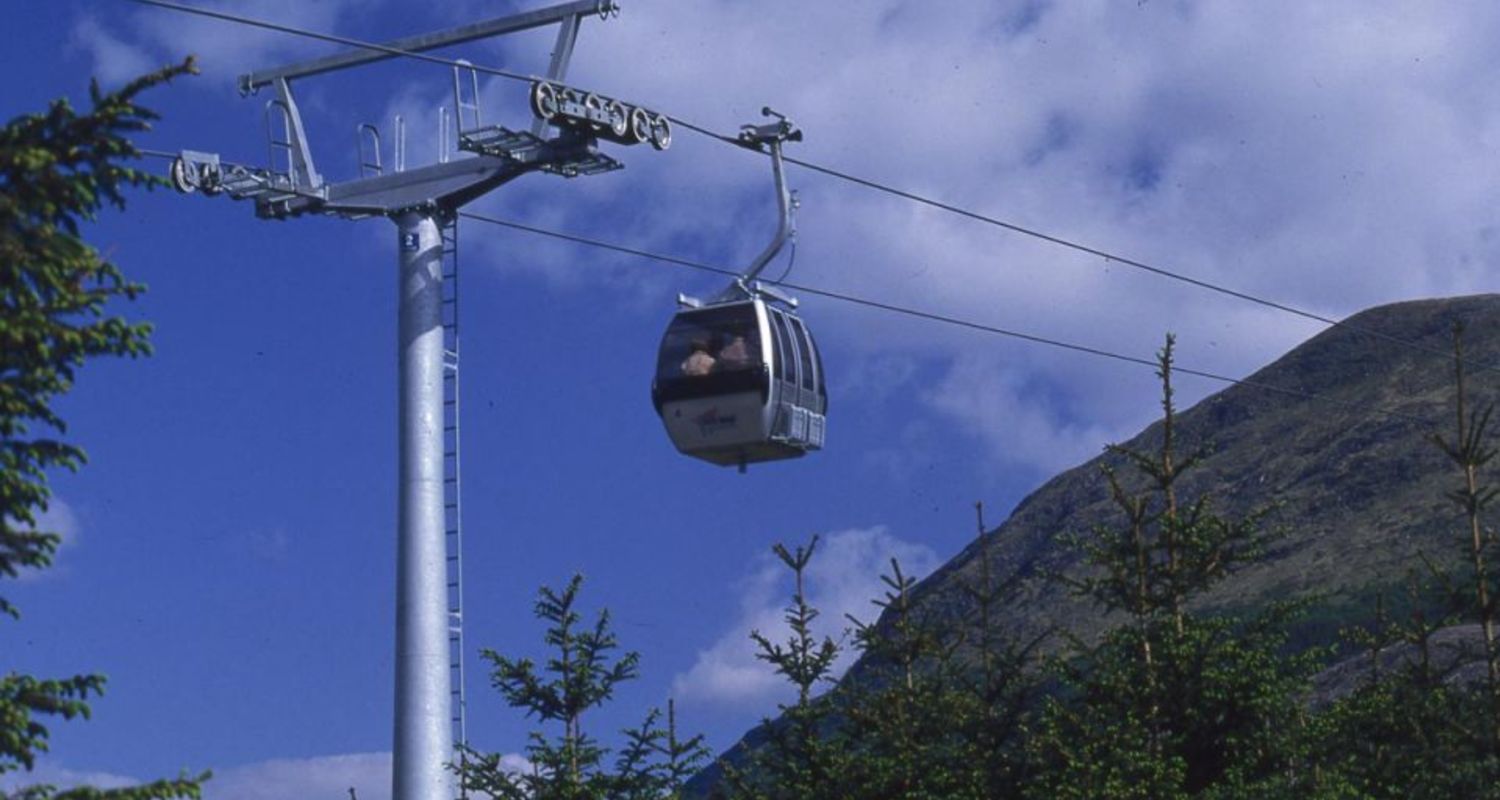Mountain Gondola at Fort William