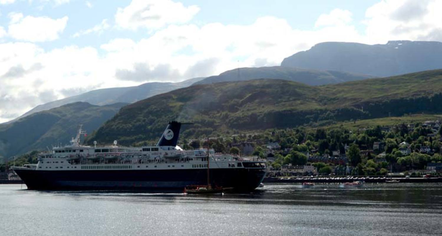 Airport Taxi Services To And From Fort William