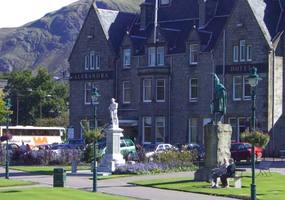 Part of the very fabric of Fort William, since 1876 The Alexandra Hotel provides traditional Scottish Hospitality at its best and located in the ce...