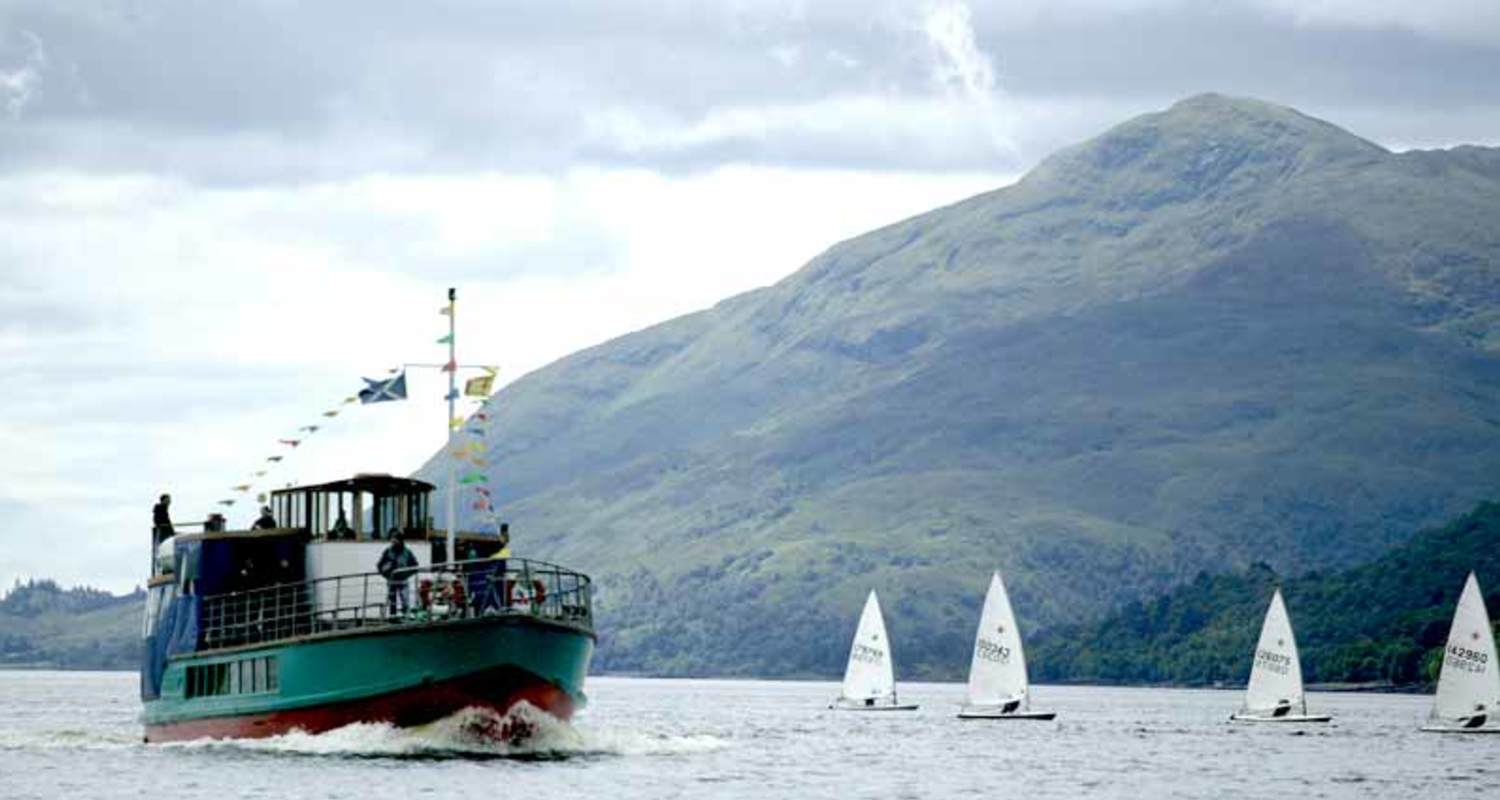 Watch sailing boats on your cruise