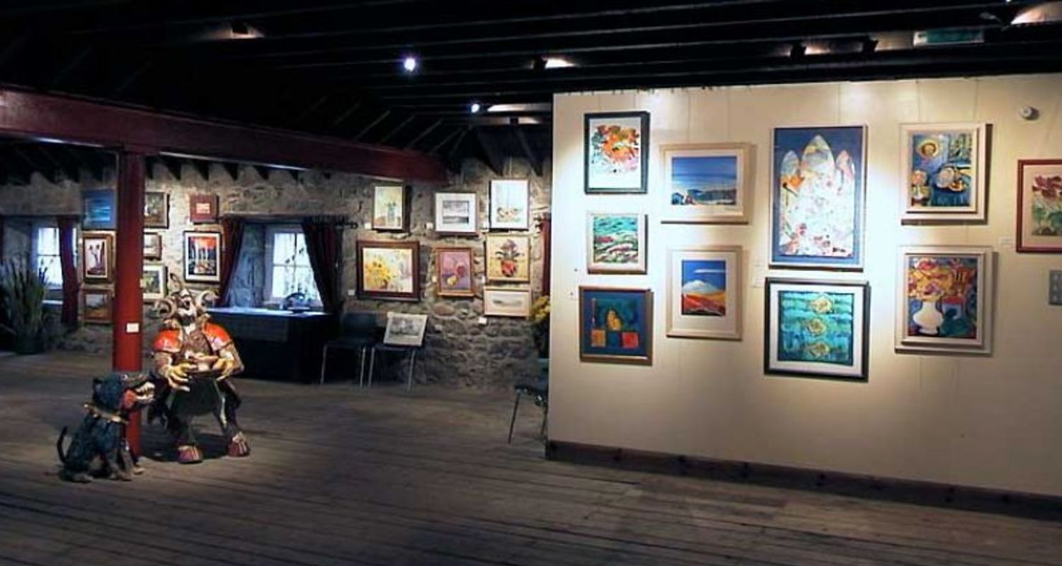Art exhibitions