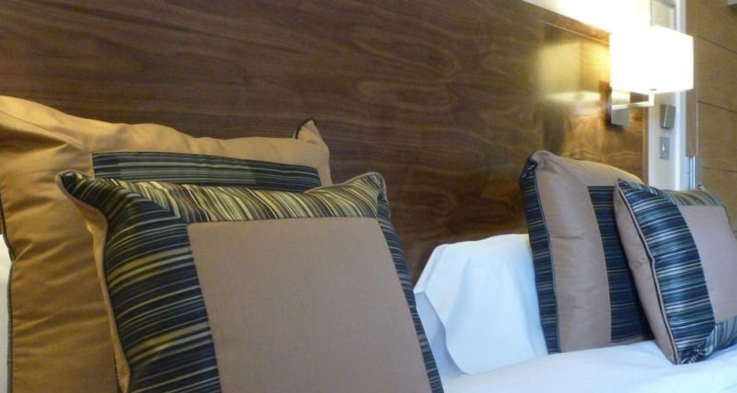 Nevis Bank Hotel