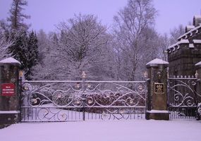 Stay at one of the best Scottish Castle Hotels in the Highlands. Nestling in the foothills of the mighty Ben Nevis, Inverlochy Castle sits amidst ...