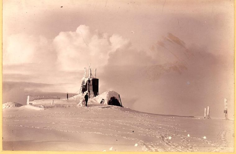 Feature 01observatory