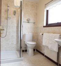 Torlundy House is a family run Guest House located in the rural settlement of Torlundy some 3 miles (5 kilometers) from Fort William in the Highlan...